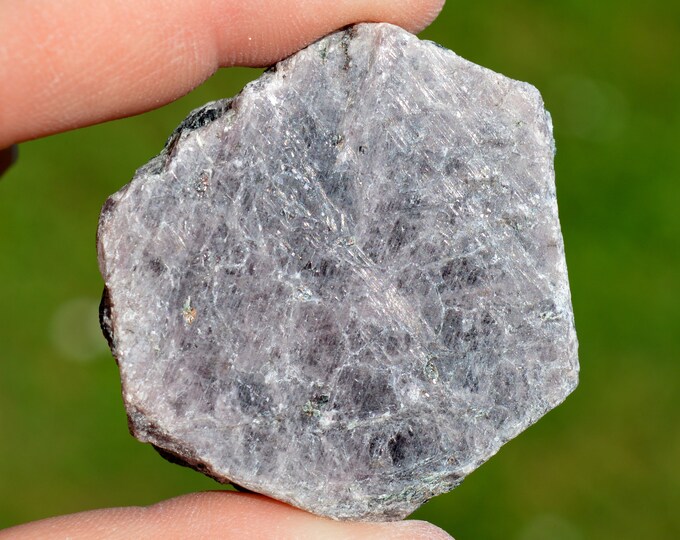 Corundum var. ruby 93 grams - Gogogogo, Ampanihy, Atsimo-Andrefana, Madagascar