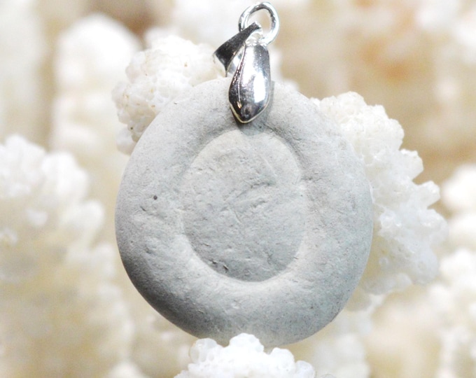 24-carat Fairy Stone - Natural Stone Pendant - Canada / FY33