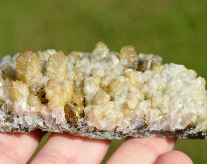 Quartz calcite pyrite 158 grams - Madan ore field, Smolyan Province, Bulgaria