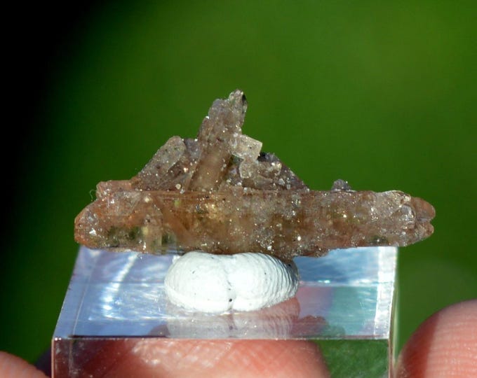 Topaz 1.3 grams - Topaz Mountain, Thomas Range, Juab County, Utah, USA