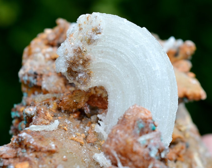 Gypsum "cross" 1239 grams - Bou Beker, Touissit-Bou Beker mining district, Jerada Province, Oriental Region, Morocco