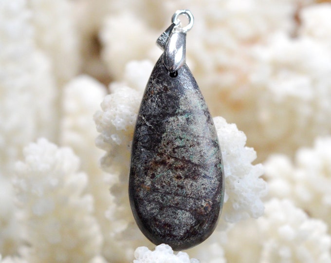 Sonora 29 carat natural stone cabochon pendant - Mexico / EC34