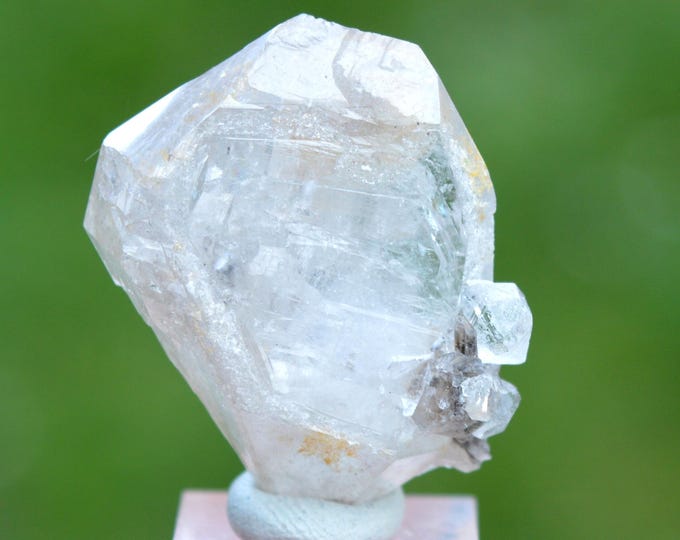 Double-terminated quartz 13.8 grams - Saint-Jean-de-Valériscle, Alès, Gard, Occitanie, France