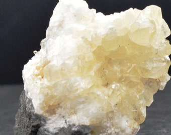 Calcite - 46 grams - Glageon, Avesnes-sur-Helpe, Nord, Hauts-de-France, France