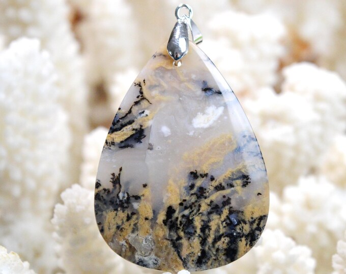84 carat dendrite agate - natural stone cabochon pendant - Indonesia / FT6