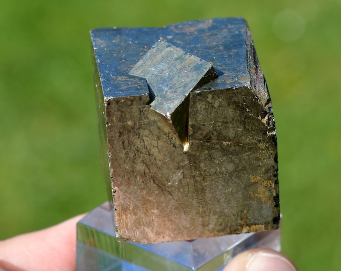 Pyrite 161 grams - Ampliación a Victoria Mine, Navajún, La Rioja, Spain