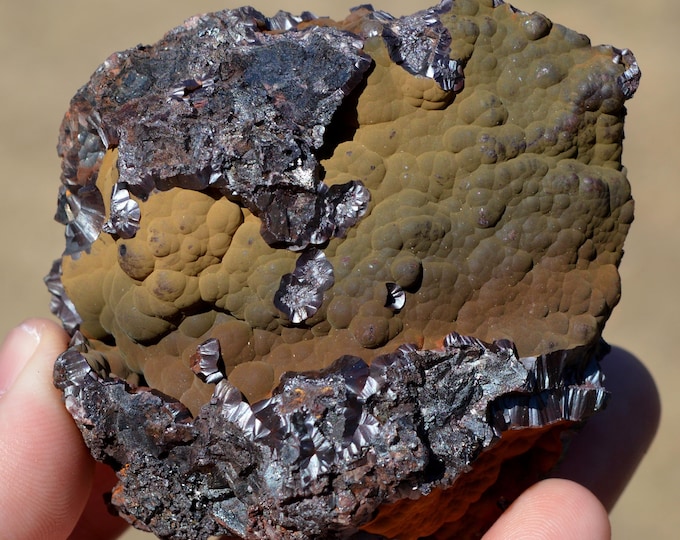 Goethite 371 grams - Mont-Roc Mine, Mont-Roc, Castres, Tarn, Occitanie, France