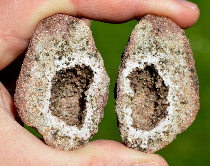 Geode Sandstone & Quartz 77 grams - Remiremont, Épinal, Vosges, Grand Est, France