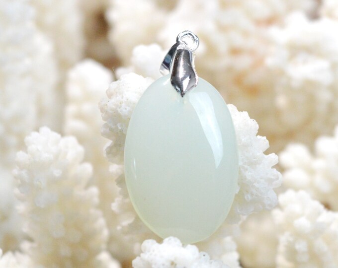 25 carat chalcedony - natural stone cabochon pendant - Türkiye / EN67