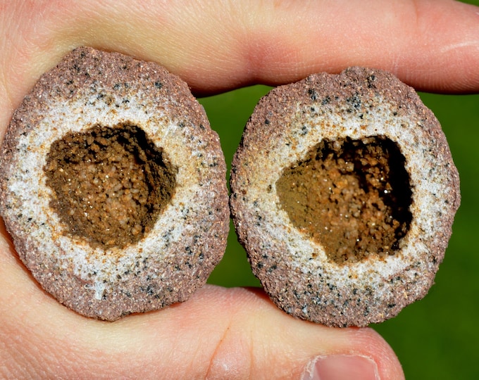 Sandstone & Quartz Geode 65 grams - Remiremont, Épinal, Vosges, Grand Est, France