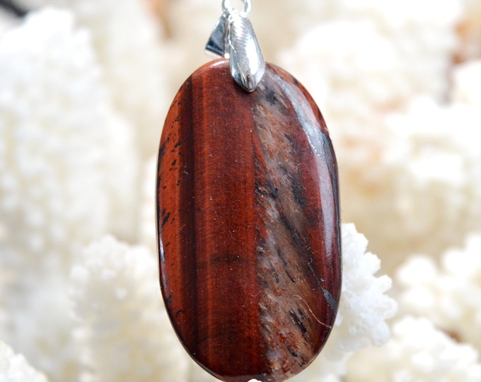 Oeil de taureau 49 carats - pendentif cabochon pierre naturelle - Afrique du Sud // DP15