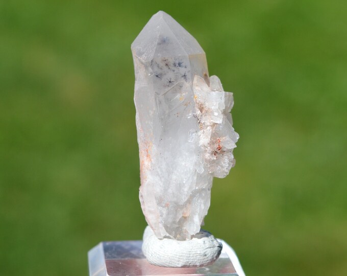 Quartz & Hollandite 15 grams - Anketsaketsa, Ambatofinandrahana District, Amoron'i Mania, Madagascar