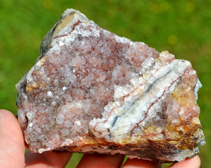 Hematoid Quartz 800 grams - L'Argentolle, Saône-et-Loire, France