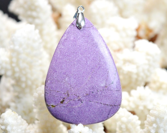 86 carat Stichtite - natural stone cabochon pendant - Tasmania, Australia // DX22