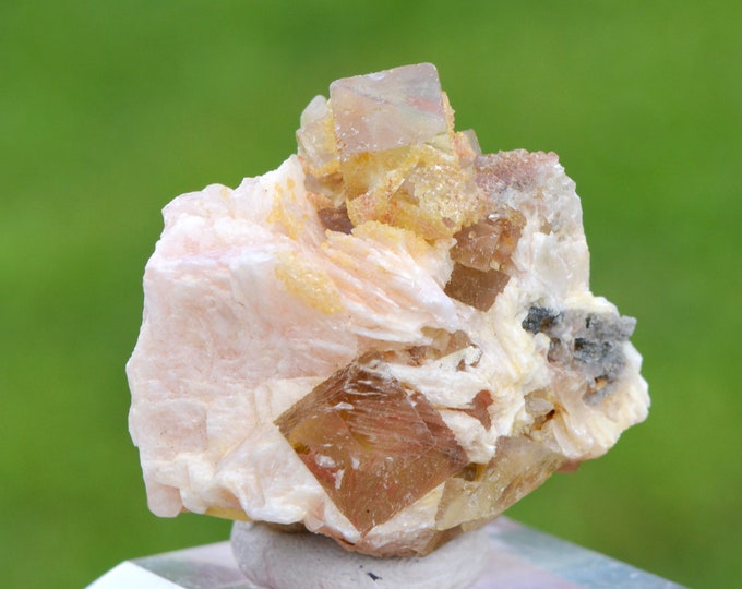 Fluorite & baryte 57 grams - Aouli, Mibladen, Aït Oufella Caïdat, Midelt Cercle, Midelt Province, Drâa-Tafilalet Region, Morocco
