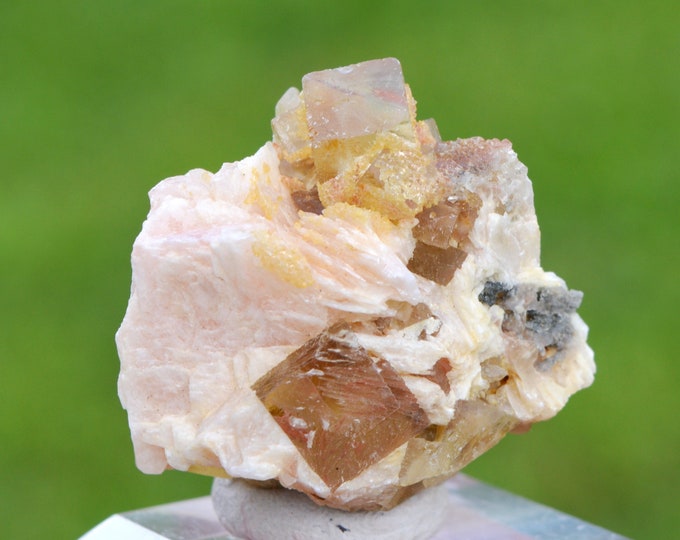 Fluorite & barite 57 grams - Aouli, Mibladen, Aït Oufella Caïdat, Midelt Cercle, Midelt Province, Drâa-Tafilalet Region, Morocco