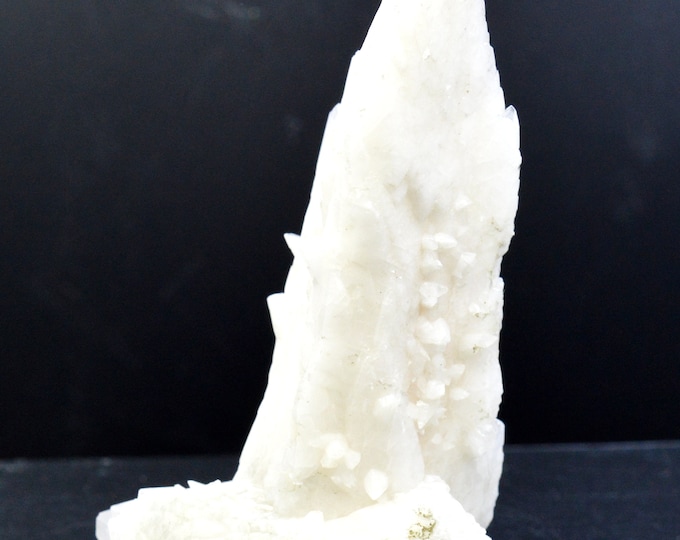 Mangano-Calcite 196 grams - Madan ore field, Smolyan Province, Bulgaria