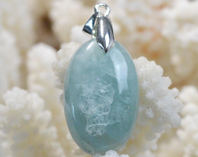Aigue-marine 33 carats - pendentif cabochon pierre naturelle - Brésil / FV57