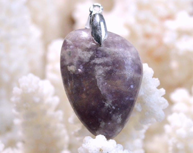 35-carat Lepidolite - natural stone cabochon pendant - Brazil / FX96