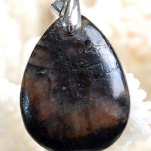 Chiastolite - 62 carats - natural stone cabochon pendant - USA // BN15
