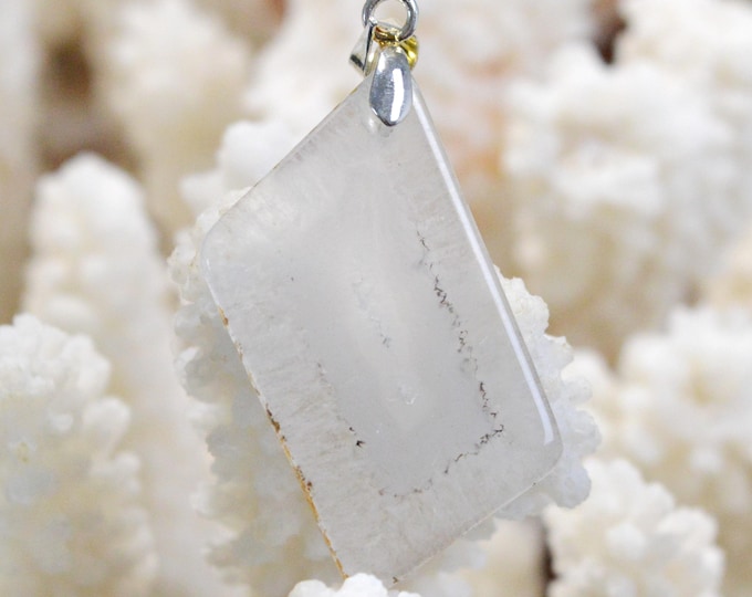 Agate Polyedrique 20 carats - pendentif pierre naturelle - Brésil / FV97