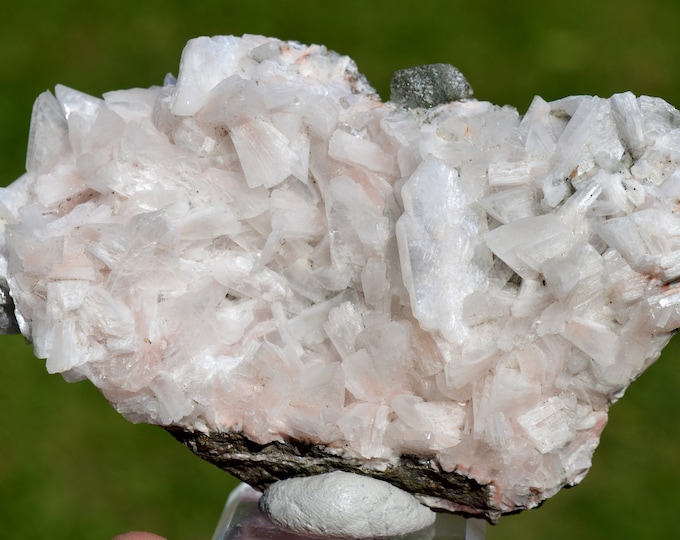 Stilbite 177 grams - Jalgaon District, Nashik Division, Maharashtra, India