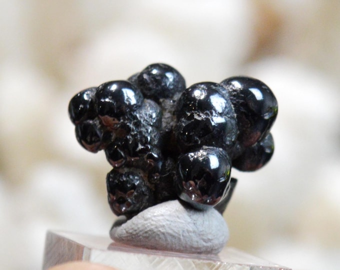 Psilomelane 6 grams - Eisenzecher Zug mine, Eiserfeld, Siegen, Siegen-Wittgenstein, Arnsberg, North Rhine-Westphalia, Germany