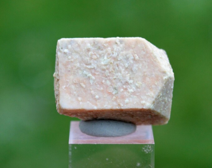 Orthoclase 16 grams - Four-la-Brouque ravine, Saint-Babel, Issoire, Puy-de-Dôme, Auvergne-Rhône-Alpes, France