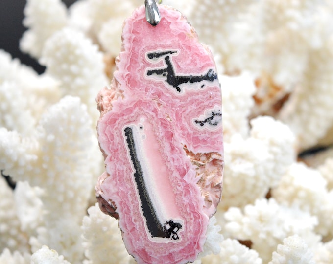 Rhodochrosite 262 carats - natural stone cabochon pendant - Argentina / FG35