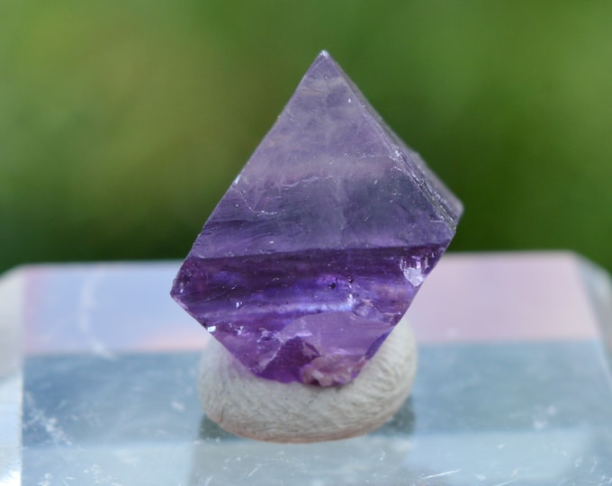 Fluorite 5 grams - Cleavage - Cave In Rock District, Illinois, USA