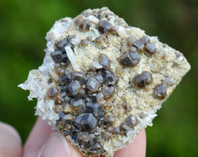 Andradite-Grossular Series garnet & quartz - 64 grams - Çataldağ, Susurluk District, Balikesir Province, Türkiye