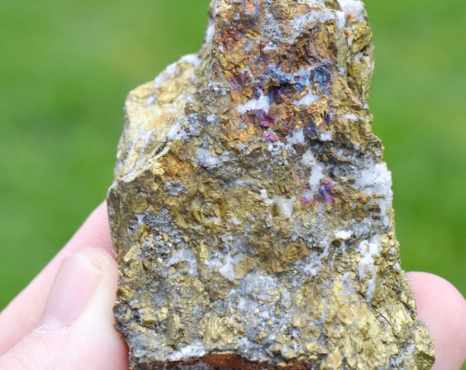 Chalcopyrite 196 grams - Mont-Roc Mine, Villefranche d'Albigeois, Tarn, Occitanie, France