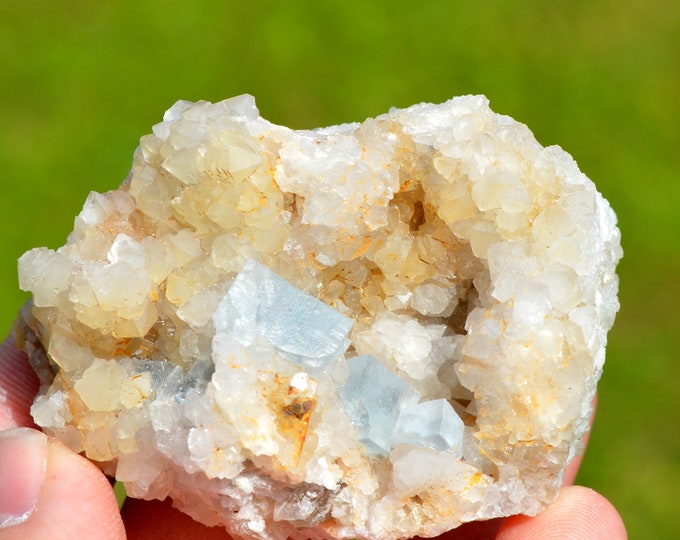 Fluorite & Quartz 126 grams - Le Burg Mine (Le Burc Mine), Paulinet, Albi, Tarn, Occitanie, France