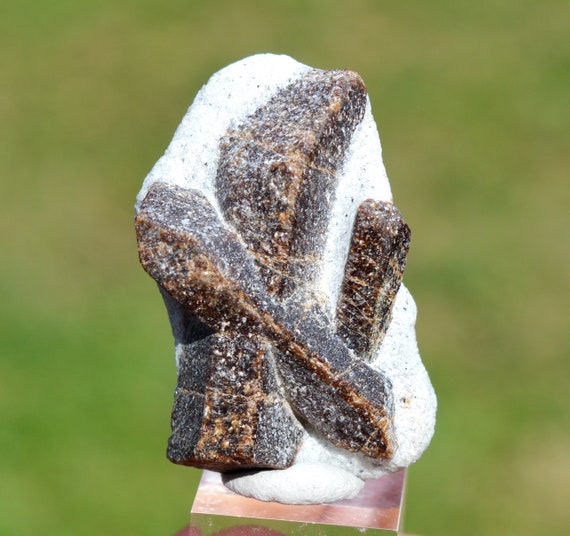 M514 Staurolite - The Rock Shed