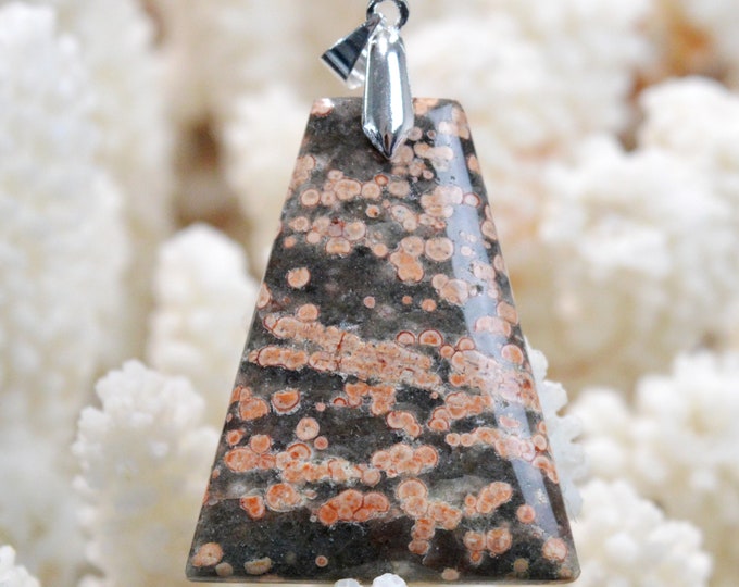 Obsidian "Water Lily" 42 carats - natural stone cabochon pendant - Mexico / EV41