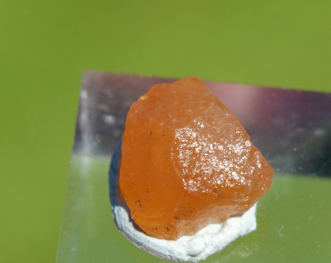 Garnet var. Spessartine 5.7 carats - Mana Mine, Barang-Turghao, Bajaur District, Khyber Pakhtunkhwa Province, Pakistan
