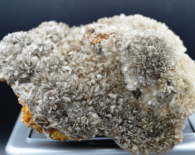 Hemimorphite & limonite - 1010 grams - Santa Eulalia District, Aquiles Serdán Municipality, Chihuahua, Mexico