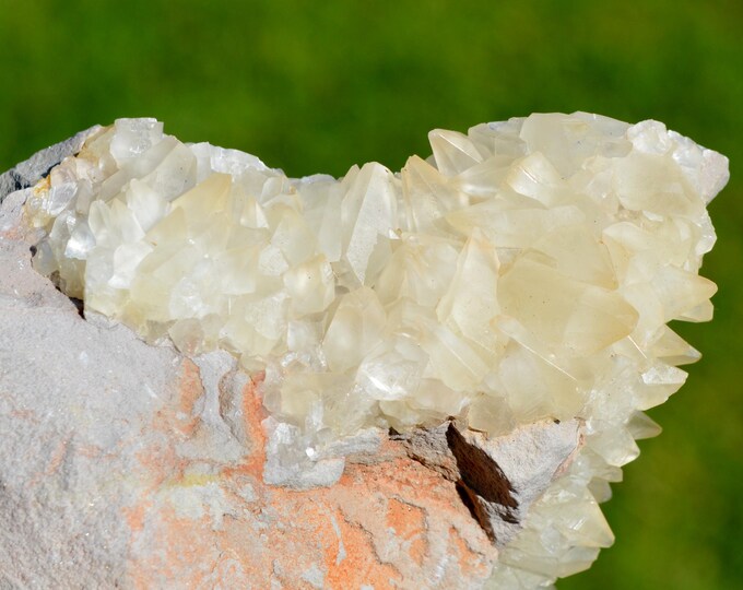 Calcite 460 grams - Limestone quarry, Limont-Fontaine, Maubeuge, Avesnes-sur-Helpe, Nord, Hauts-de-France, France