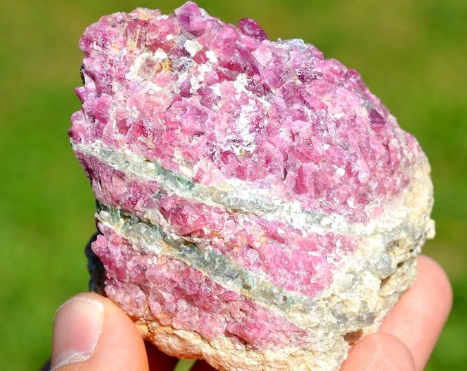 Tourmaline var. Rubellite 226 grams - Sahatany Valley, Ibity, Antsirabe II District, Vakinankaratra, Madagascar