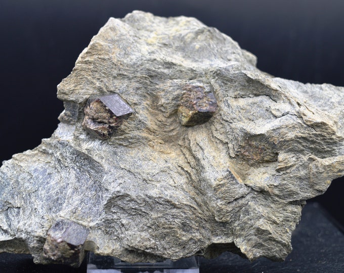 Almandine Garnet & Micashist - 216 grams - Zillertal, Tyrol, Austria