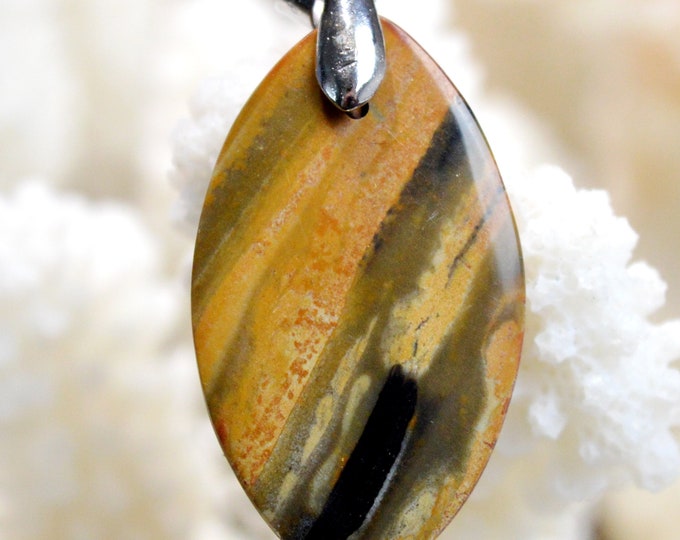 16-carat Tiger Jasper - Natural Stone Cabochon Pendant - Indonesia // Ref AK94