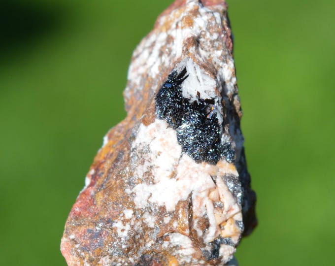 Goethite & Baryte 15 grams - Les Redoutières Mine, Chaillac Mines, Chaillac, Le Blanc, Indre, Centre-Val de Loire, France