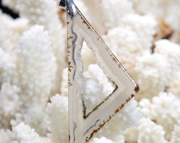 Agate Polyedrique 45 carats - pendentif pierre naturelle - Brésil // DB56