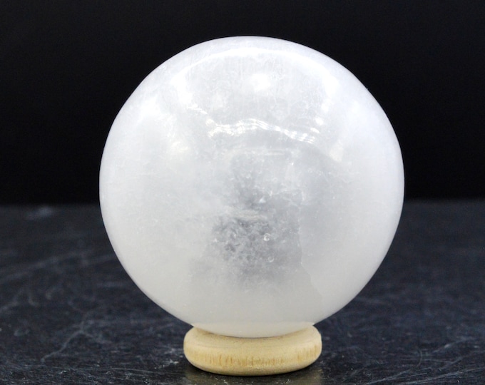 Sphere - Selenite - 90 grams - Diameter 40 mm - Morocco
