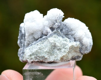 Gypsum 31 grams - Qinglong Mine, Dachang Sb ore field, Qinglong County, Qianxinan, Guizhou, China