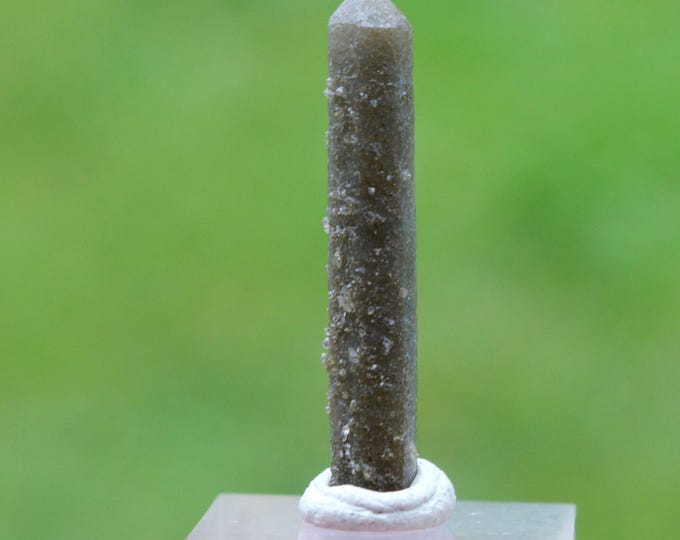 Quartz & Hedenbergite 1 grams - Huanggang Fe-Sn deposit, Hexigten Banner, Chifeng City, Inner Mongolia, China