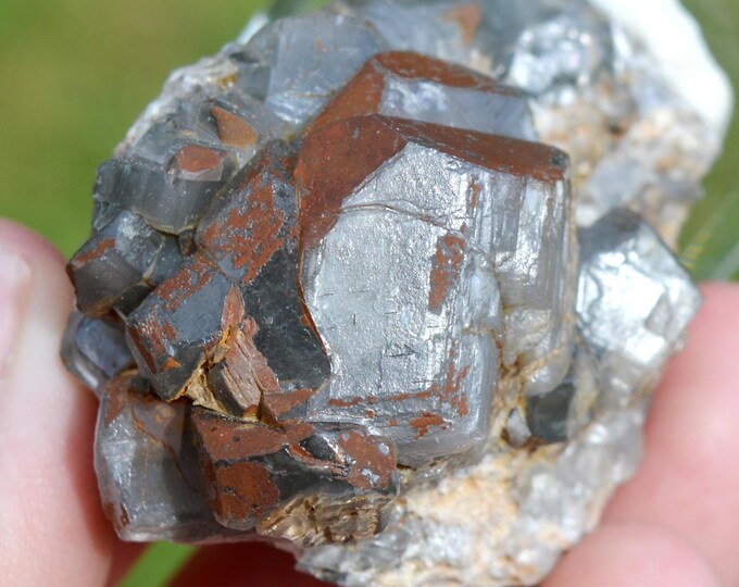 Calcite 95 grams - Lompret quarry, Lompret, Chimay, Hainaut, Wallonia, Belgium