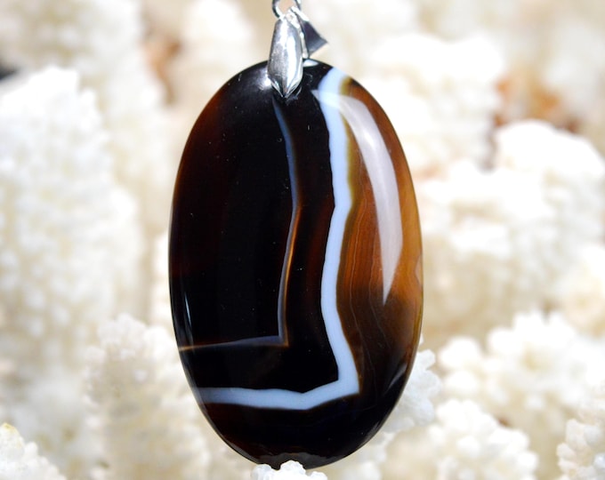 85 carat Agate Onyx - natural stone cabochon pendant - Brazil / FP11