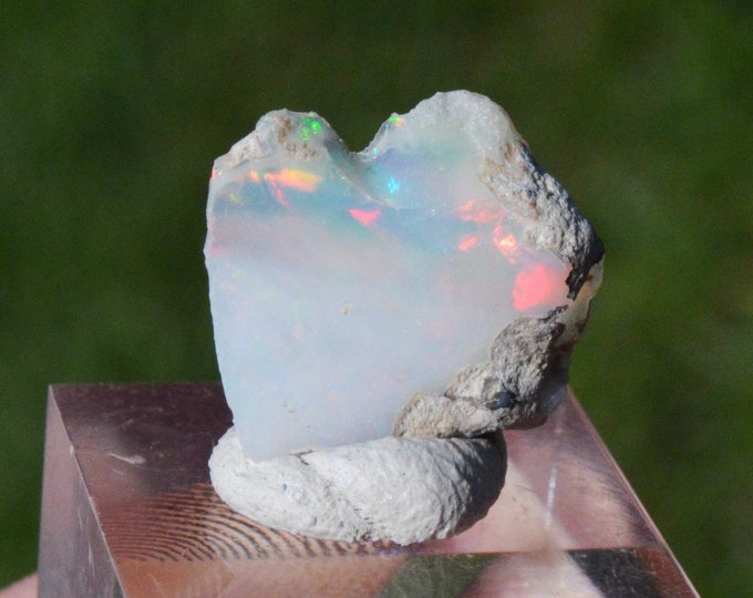 Raw opal - 2.9 carats - South Wollo Zone, Amhara Region, Ethiopia