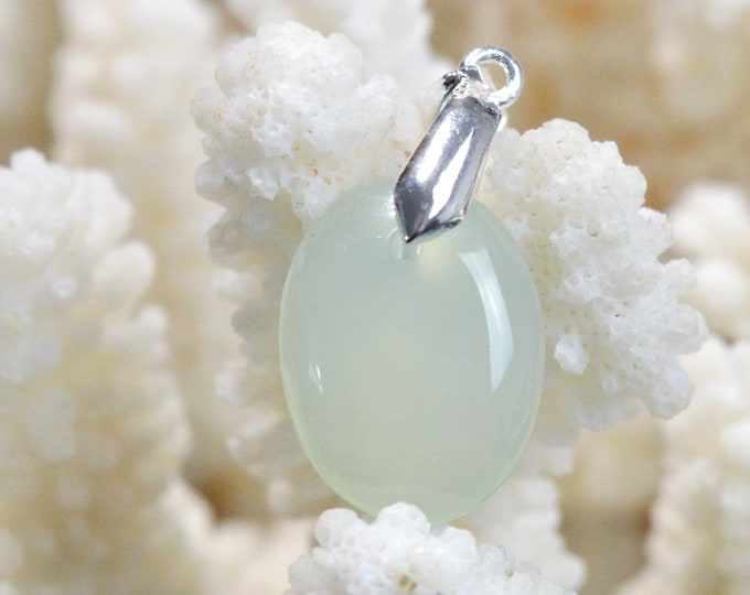 14 carat chalcedony - natural stone cabochon pendant - Türkiye / EB6